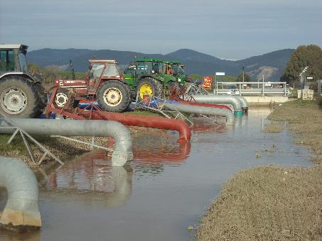 Urbat: mezzi dei Consorzi al lavoro
